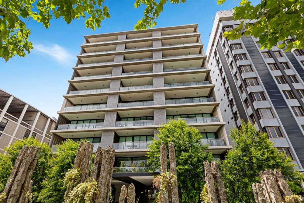 eton-property-sold-property-611-70-queens-rod-albert-park eton-property-sold-property-611-70-queens-rod-albert-park